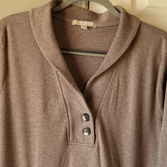 Sweater - Picture 2 of 5